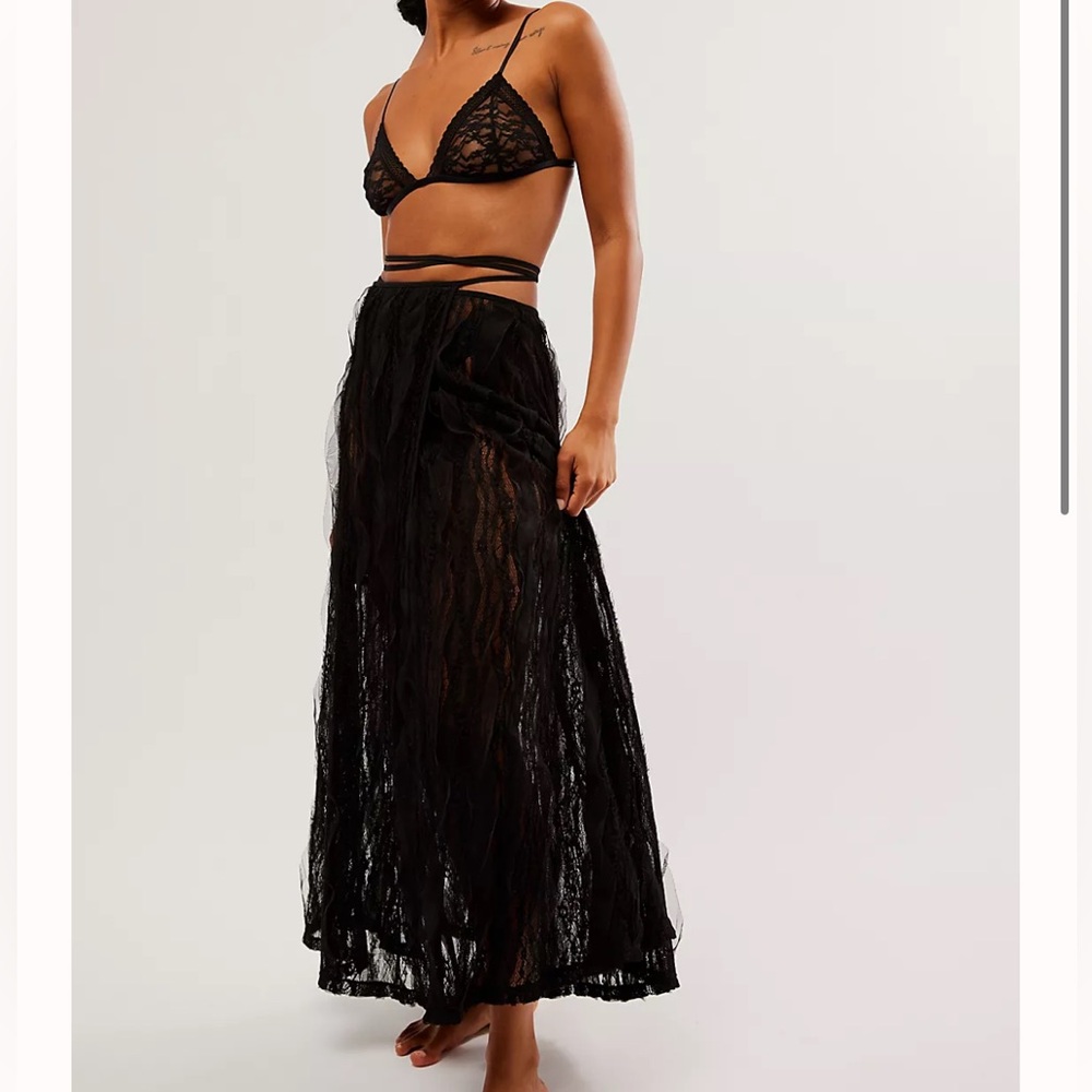 Free People Feel The Music Half Slip Skirt Lace Festival Ivory Bohemian X Small - Picture 5 of 7